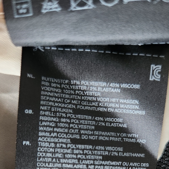 Short Slim Fit Bomber Jacket (Black, Size S) - Picture 5 of 5